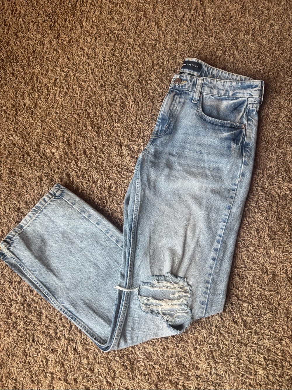 Aeropostale Light Blue Jeans - Casual 90’s Baggy Style